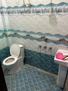 Bathroom Image of 900 Sq.ft 3 BHK Independent House for sale in Lal Kuan Ghaziabad for Rs. 5800000