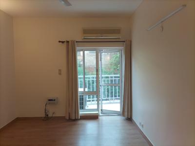 Bedroom Image of 2300 Sq.ft 3 BHK Apartment / Flat for sale in Unitech Uniworld City South, Sector 30 Gurgaon for Rs. 50000000