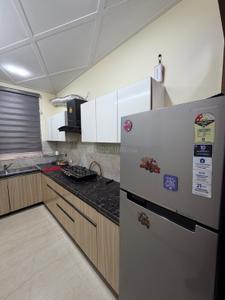 Kitchen Image of 1260 Sq.ft 3 BHK Builder Floor for sale in Jagtar Singh Bhatti Lake View Complex, Dhakoli Zirakpur for Rs. 7500000