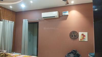 Bedroom Image of 1320 Sq.ft 2 BHK Builder Floor for rent in Green Park Colony Bareilly for Rs. 16000