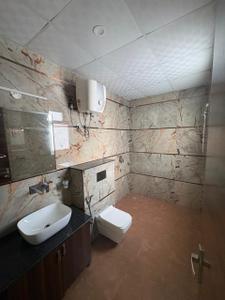 Bathroom Image of 1440 Sq.ft 3 BHK Builder Floor for rent in Sector 46 Gurgaon for Rs. 65000