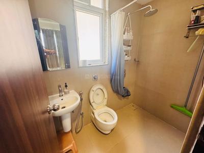 Bathroom Image of 600 Sq.ft 1.5 BHK Apartment / Flat for sale in Runwal Forests, Kanjurmarg West Mumbai for Rs. 14000000