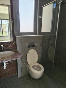 Bathroom Image of 1572 Sq.ft 3 BHK Apartment / Flat for sale in Kalpataru Jade Residences, Baner Pune for Rs. 26000000