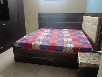 Bedroom Image of 680 Sq.ft 2 BHK Builder Floor for sale in Dilshad Garden New Delhi for Rs. 4500000