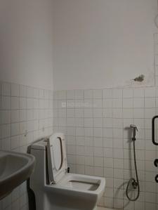 Bathroom Image of 935 Sq.ft 2 BHK Apartment / Flat for rent in CGHS Rail Vihar, Sector 15 Gurgaon for Rs. 35000