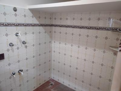 Bathroom Image of 2000 Sq.ft 2 BHK Independent House for rent in TK Layout Mysore for Rs. 25000