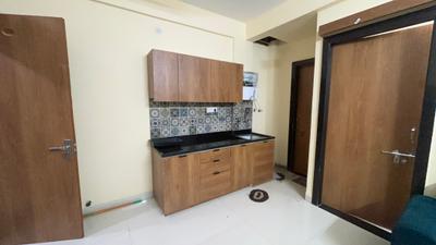Kitchen Image of 550 Sq.ft 1 BHK Apartment / Flat for rent in Scheme No 113 Indore for Rs. 20000