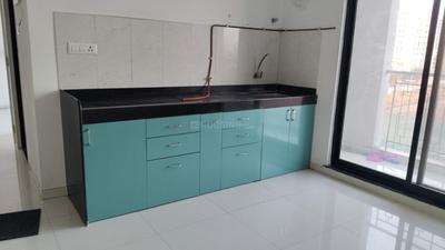 Kitchen Image of 800 Sq.ft 2 BHK Apartment / Flat for rent in Vascon Citron, Wagholi Pune for Rs. 20000