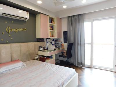 Bedroom Image of 2050 Sq.ft 3 BHK Apartment / Flat for sale in Leela Homes, Vaishali Ghaziabad for Rs. 30000000