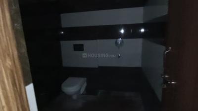 Bathroom Image of 1500 Sq.ft 3 BHK Builder Floor for rent in Sunderpur Varanasi for Rs. 25000
