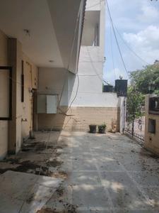 Bedroom One Image of 2250 Sq.ft 3 BHK Independent House for sale in Sector 28 Faridabad for Rs. 63500000