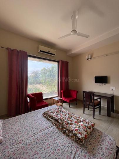 Canal Road Bedroom 1