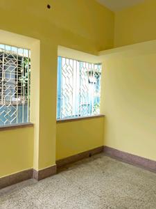 Living Room Image of 800 Sq.ft 2 BHK Builder Floor for rent in Jodhpur Park Kolkata for Rs. 13000
