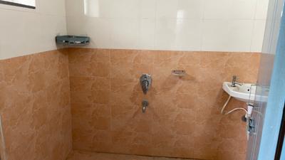 Bathroom Image of 800 Sq.ft 1 BHK Independent House for rent in Habsiguda Hyderabad for Rs. 13500