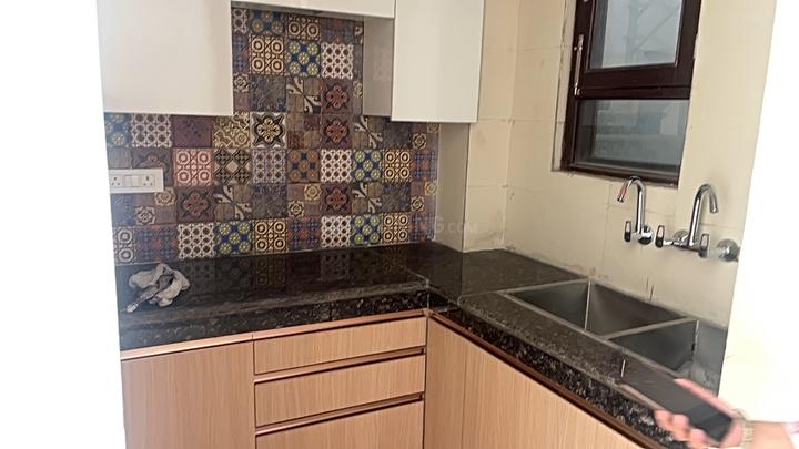 Babu Park Main Image 1