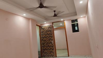 Living Room Image of 850 Sq.ft 2 BHK Apartment / Flat for sale in Hark Sai Apartment, Sector 89 Noida for Rs. 3000000