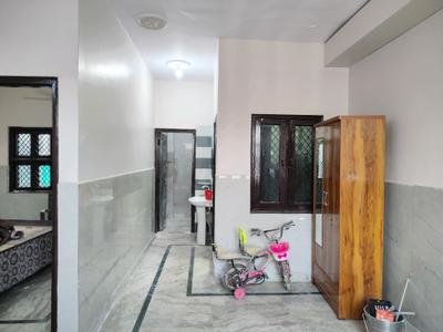 Living Room Image of 700 Sq.ft 1 BHK Builder Floor for rent in Delta I Greater Noida for Rs. 18000
