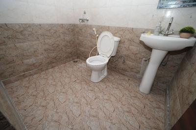 Image of 934 Sq.ft 2 BHK Apartment / Flat for sale in Alpine AIG Park Avenue, Noida Extension, Greater Noida for Rs. 8500000