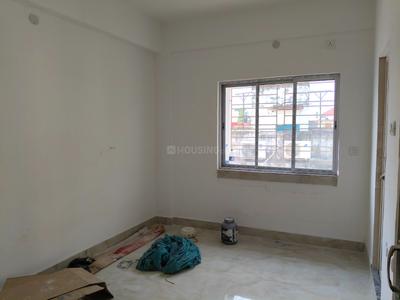 Bedroom Image of 825 Sq.ft 2 BHK Apartment / Flat for sale in Prince Anwar Shah Connector Kolkata for Rs. 5500000