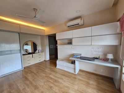Bedroom Image of 2250 Sq.ft 3.5 BHK Apartment / Flat for sale in Karia Konark Vista, Hadapsar Pune for Rs. 35000000