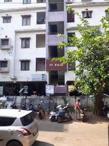 Building Image of 1460 Sq.ft 3 BHK Apartment / Flat for sale in Prakasam Nagar Rajahmundry for Rs. 8500000