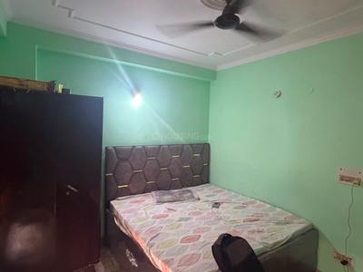 Bedroom Image of 630 Sq.ft 1 BHK Builder Floor for rent in Dilshad Garden New Delhi for Rs. 20000