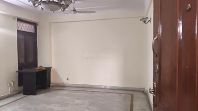 Living Room Image of 1250 Sq.ft 3 BHK Builder Floor for rent in Arjun Nagar New Delhi for Rs. 40000
