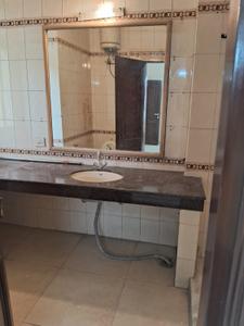 Kitchen Image of 4500 Sq.ft 4 BHK Builder Floor for rent in DLF Phase 1 Gurgaon for Rs. 125000