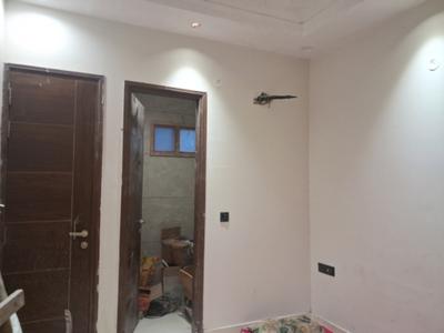 Bedroom Image of 900 Sq.ft 3 BHK Builder Floor for sale in Paschim Vihar New Delhi for Rs. 19000000