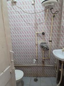 Image of 850 Sq.ft 2 BHK Apartment / Flat for rent in Arun Vihar, Sector 37, Noida for Rs. 23000