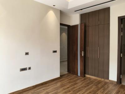 Bedroom Image of 2000 Sq.ft 3 BHK Builder Floor for sale in Palam Vihar Gurgaon for Rs. 30000000