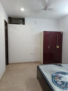 Bedroom Image of 1000 Sq.ft 2 BHK Builder Floor for rent in Sector 72 Noida for Rs. 22000