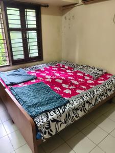 Bedroom Image of 1050 Sq.ft 2 BHK Independent House for rent in Subhanpura Vadodara for Rs. 15000