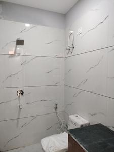 Common Bathroom Image of 1350 Sq.ft 3 BHK Builder Floor for sale in BPTP District 5, Sector 84 Faridabad for Rs. 15000000
