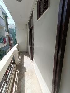 Balcony Image of 950 Sq.ft 3 BHK Builder Floor for sale in Laxmi Nagar New Delhi for Rs. 7000000
