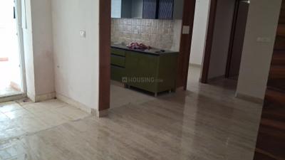 Living Room Image of 945 Sq.ft 2.5 BHK Apartment / Flat for rent in NBCC Golf Homes, Noida Extension Greater Noida for Rs. 20000