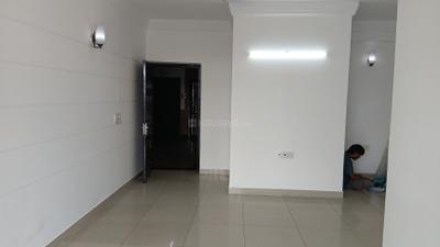 Living Room Image of 1550 Sq.ft 3 BHK Apartment / Flat for sale in Mahagun Mascot, Crossings Republik Ghaziabad for Rs. 11900000