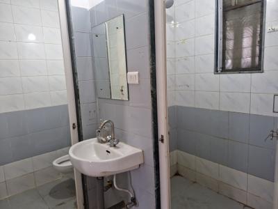 Bathroom Image of 650 Sq.ft 1 BHK Apartment / Flat for sale in Bharat Vihar New Delhi for Rs. 7500000