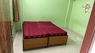 Bedroom Image of 900 Sq.ft 1 BHK Builder Floor for rent in Indra Puri Colony Indore for Rs. 14000