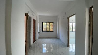 Living Room Image of 841 Sq.ft 2 BHK Apartment / Flat for sale in Keshtopur Kolkata for Rs. 3528000