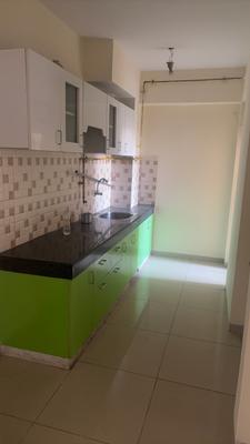 Kitchen Image of 900 Sq.ft 2 BHK Apartment / Flat for rent in Wave Dream Homes, Wave City Ghaziabad for Rs. 18000
