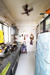 Kitchen Image of 990 Sq.ft 2 BHK Apartment / Flat for sale in Adalaj Gandhinagar for Rs. 4800000