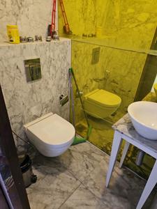 Common Bathroom Image of 1650 Sq.ft 3 BHK Apartment / Flat for sale in Lodha Enchante, Sion Mumbai for Rs. 46000000