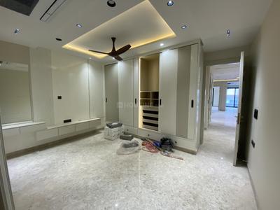 Bedroom Image of 2400 Sq.ft 4 BHK Penthouse for sale in Model Town New Delhi for Rs. 70000000