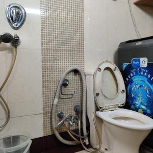 Bathroom Image of 500 Sq.ft 1 RK Builder Floor for rent in Lajpat Nagar New Delhi for Rs. 25000