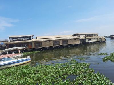Image of 15671 Sq.ft Residential Plot / Land for sale in Viyyur, Kozhikode for Rs. 300000