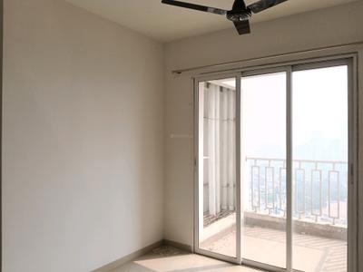 Living Room Image of 550 Sq.ft 1 BHK Apartment / Flat for rent in Kalpataru Hills, Thane West Thane for Rs. 28000
