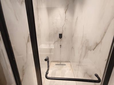 Bathroom Image of 1900 Sq.ft 3 BHK Builder Floor for sale in Safdarjung Enclave New Delhi for Rs. 51500000
