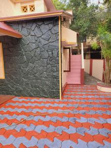 Balcony Image of 1900 Sq.ft 4 BHK Independent House for sale in Manjadi Pathanamthitta for Rs. 7500000
