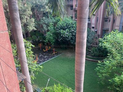Image of 1300 Sq.ft 3 BHK Apartment / Flat for rent in Bhagyawan Apartments, Mayur Vihar Phase 1, New Delhi for Rs. 50000